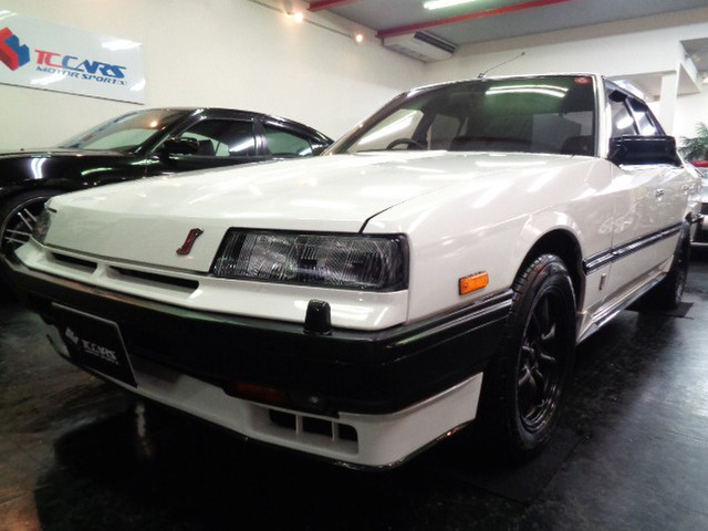 スカイライン 2.0 RS-X ターボ 鉄仮面FJ20ETターボエンジン