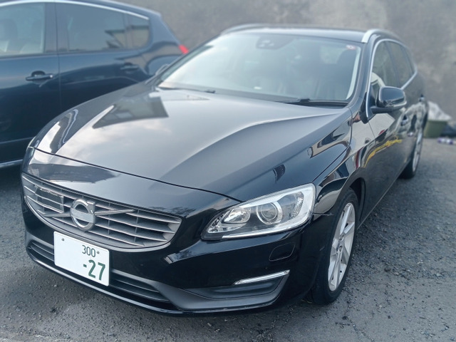 V60 T4 本革シート