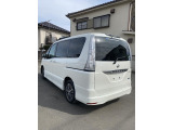 セレナ 2.0 ハイウェイスター Vセレクション+Safety S-HYBRID セレナ 低走行 車検2年...