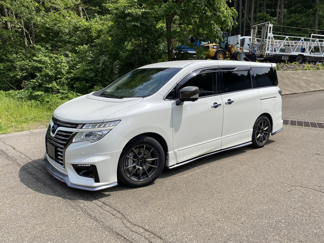 エルグランド 2.5 250ハイウェイスター NISMOエアロ 8人乗り