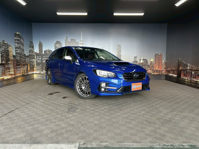 レヴォーグ 2.0 STI スポーツ アイサイト 4WD 