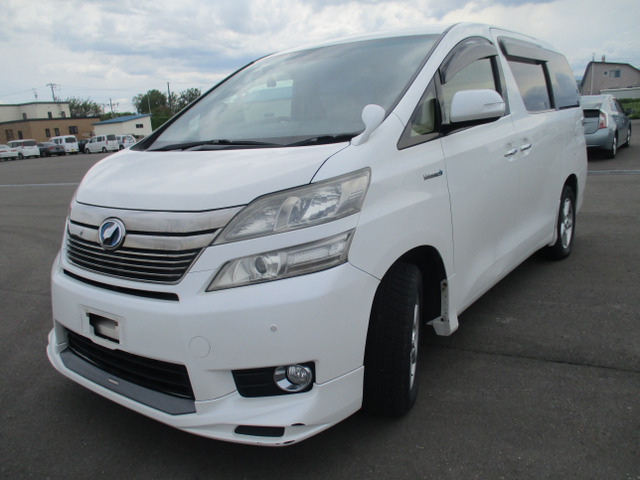 ヴェルファイアハイブリッド 2.4 X 4WD 夏冬タイヤアルミフリップダウンモニター