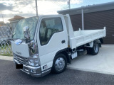 エルフ  2tダンプ/4ナンバー/5速MT車