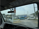 フロントガラス:ヒビ割れなしです★ 🚛全国配送承ります🚛遠方のお客様にもご満足頂けるよう取り組んでおります。掲載以外の画像等のご希望がございましたら、お気軽にお申しつけ下さいませ😊✨
