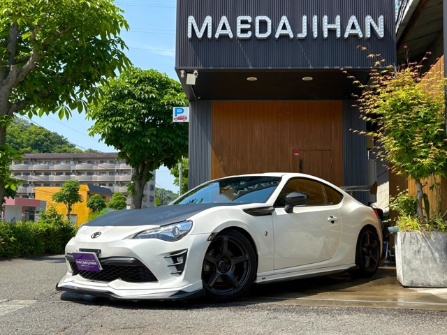 86 2.0 GT TOMEIチタンマフラー・VARIS