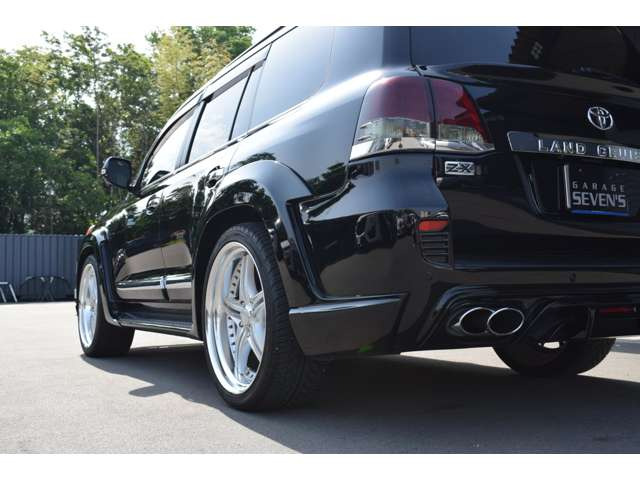 トヨタ ランドクルーザー200 4.6 ZX 4WD WALDコンプリート の