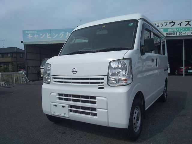 NV100クリッパー DX ハイルーフ 4WD 