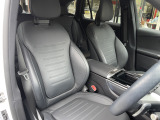 GLC 220d 4マチック (ISG搭載モデル) AMGラインパッケージ  4WD ワンオーナー レーダ...