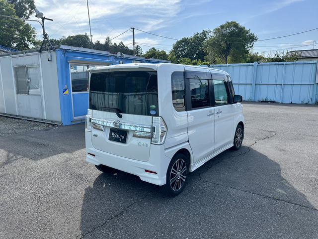 誰でも車がローンで買えます。R9AUTOの自社ローンは他社でローンが通らなかった方でもOK!自社審査で即日回答!金利0%!分割手数料なし!保証人不要!最長84回まで分割OK!