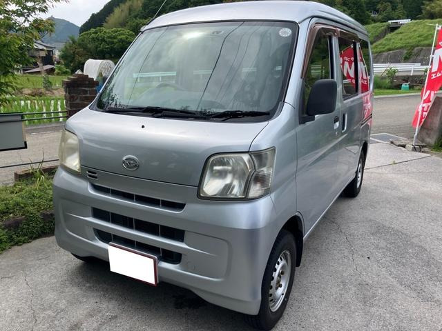 ハイゼットカーゴ デラックス 4WD 
