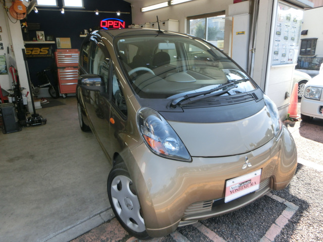 i(アイ) S 走行1300Km!!
