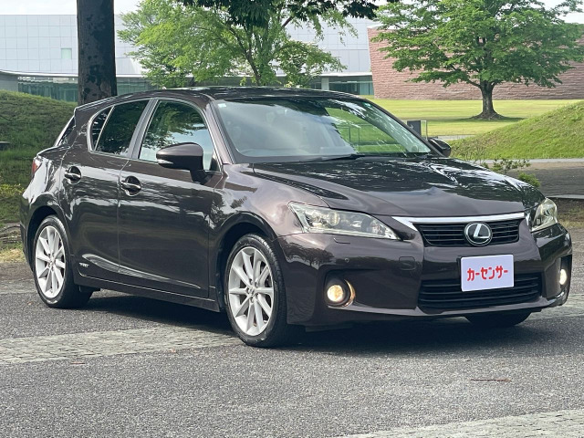 CT 200h バージョン L 純ナビ 白革シート 障害物センサ 純AW