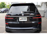 X7 M60i xドライブ 4WD 
