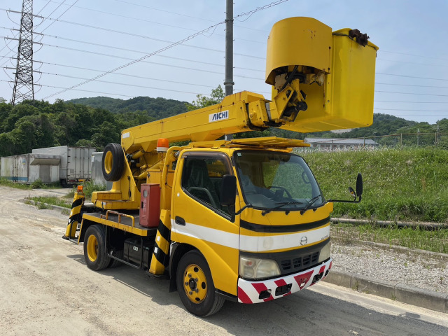 デュトロ  12m(アイチSS12A)高所作業車