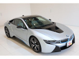 i8  ベースグレード ハイブリッド 4WD
