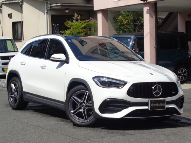 GLAクラス GLA200d 4マチック AMGライン 4WD 