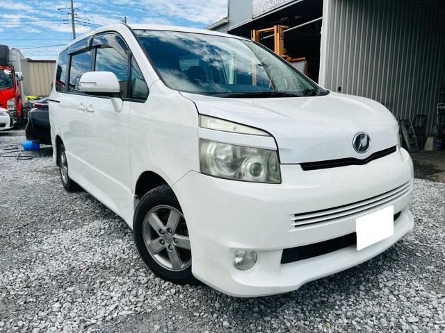 ヴォクシー 2.0 ZS ETC、バックモニター