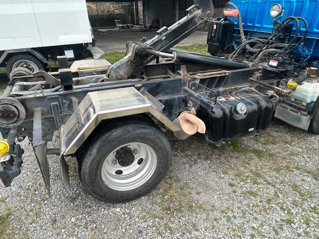いすゞ エルフ 脱着装置付コンテナ専用車 の中古車詳細 (543,600km