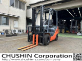 トヨタL&F エンジンフォークリフト 1.8トン 3m エンジンフォーク