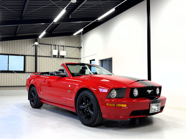 マスタングコンバーチブル V8 GT プレミアム 