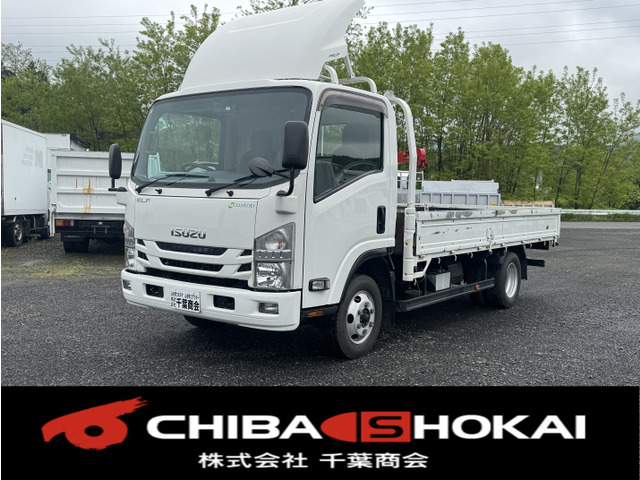 エルフ  平ボディ 積載2,000kg 4WD