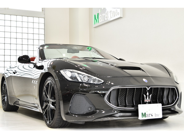 グランカブリオ スポーツ 正規D車 カーボントリム 20AW 左H