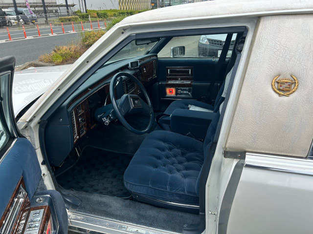 キャデラック リムジン の中古車詳細 (35,000km, ホワイト, 岩手県