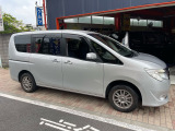自社工場完備 オイル交換もすぐできます