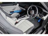 911 カレラ PDK 992.2右クレヨン内装 スポクロエグ