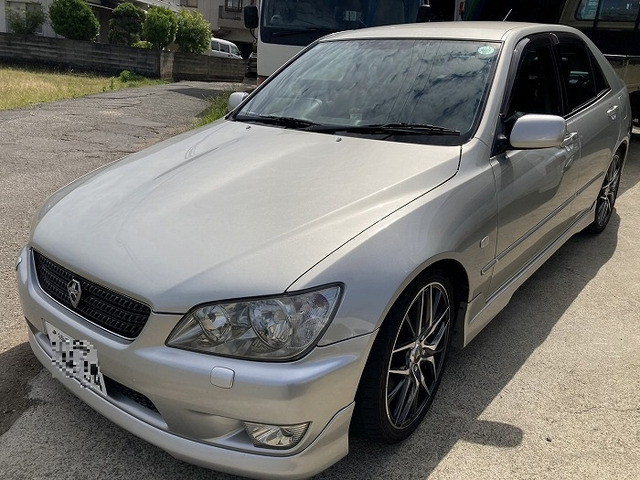 アルテッツァ 2.0 AS200 Lエディション FR