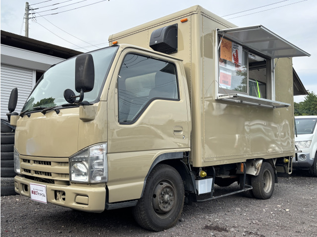 エルフ  キッチンカー