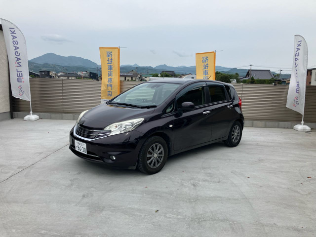 ノート 1.2 アクシス 車イス収納リフト、手動運転装置付き