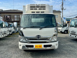デュトロ 冷蔵冷凍車 低温サイドドア・スタンバイ・格納ゲート付