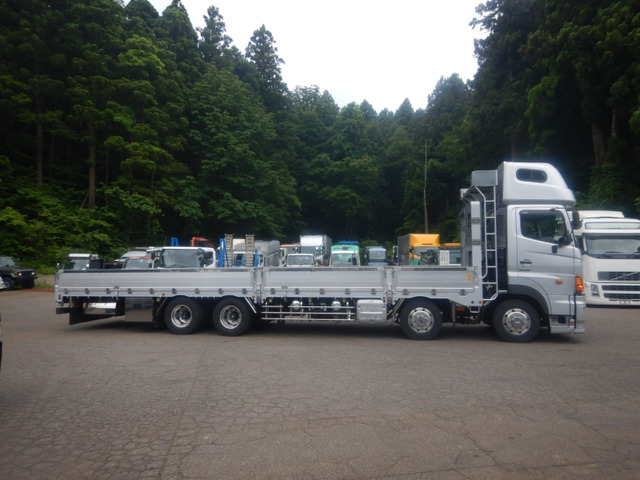 日野 プロフィア 平ボディ アルミブロック 積載量13600kg の中古