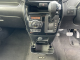 気になるシートのシミなどございましたらご納車前に綺麗にクリーニングしてご納車させていただきます。