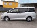 ノア 2.0 X 4WD プリクラッシュセーフティ 寒冷地仕様