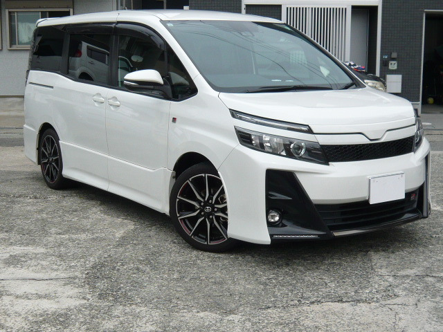 ヴォクシー 2.0 ZS GR スポーツ 1オーナー
