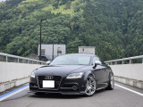 アウディ TTSクーペ 2.0 4WD