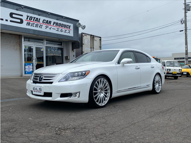 LS 600h バージョンS 4WD ローダウン カールソン21インチAW