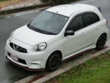日産 マーチ