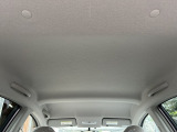 天井にも目立つキズや汚れはありません♪禁煙の車内は快適そのものです♪