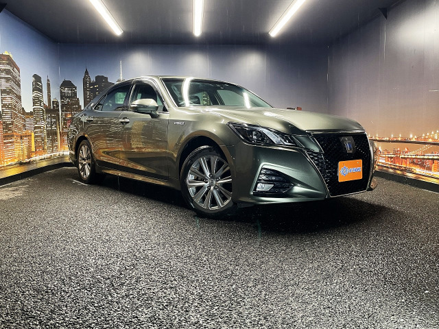 クラウンアスリート ハイブリッド 2.5 S Four 4WD ジャパンカラーセレクション