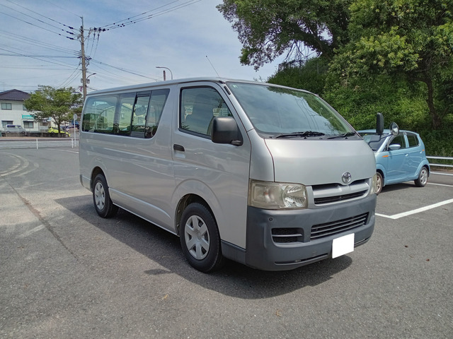 ハイエースバン 2.0 DX 5MT・ETC・3/9人乗り