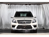 GLクラス GL550 4マチック 4WD 優雅さと力強さを兼ね備えたフラッグシップ