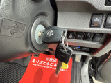 お車に精通したお客様はもちろん、初めてお車に乗るお客様にも、安心してお任せいただけるお店を目指しています!
