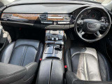 A8 3.0 TFSI クワトロ 4WD 後期型 黒革 マトリクスLED 全方位カメラ