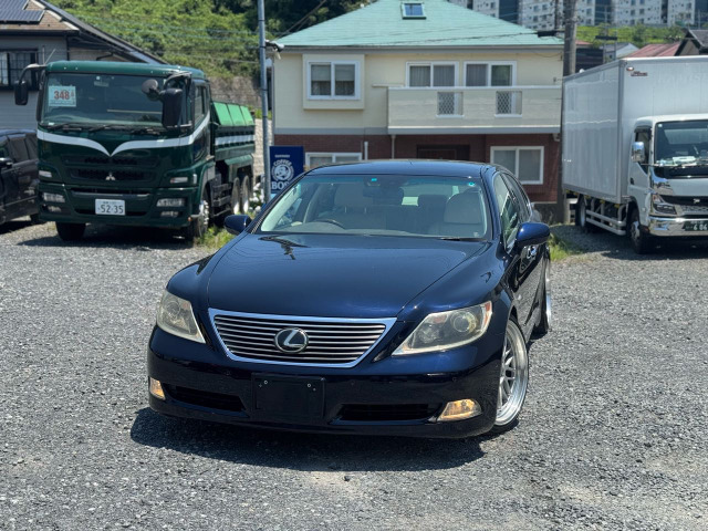 LS 460 バージョンC Iパッケージ 社外ホイール エアサス