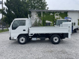 エルフ  1.95t 垂直パワーゲート付 5速MT