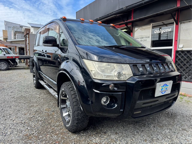 デリカD:5 2.4 G プレミアム 4WD ロックフォードプレミアムサウンド