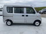 自動車保険(あいおいニッセイ同和)取り扱いしております。はじめてお車をご購入されるお客様にもスタッフが解りやすくご説明させていただきます。